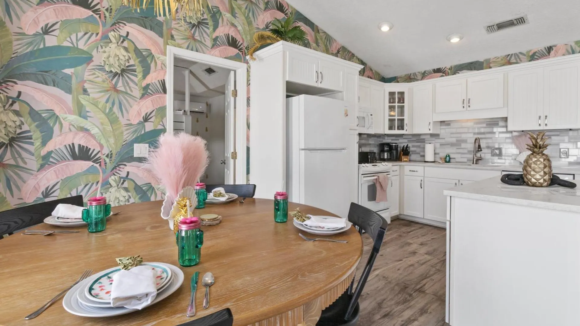 Tatil Evi Steps To The Beach & Close To 30A! Private Pool With Sundeck & Putt Putt Golf! Panama City Beach