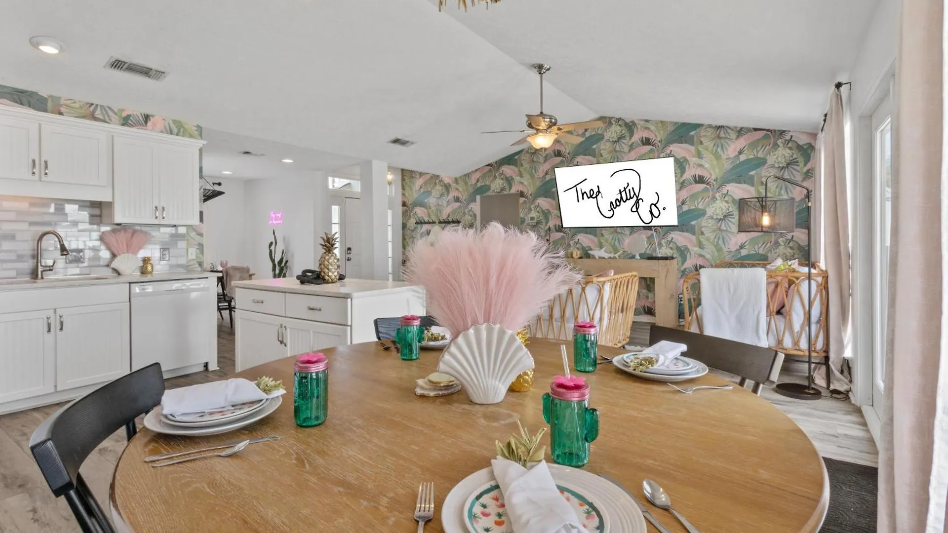 Steps To The Beach & Close To 30A! Private Pool With Sundeck & Putt Putt Golf! Panama City Beach Tatil Evi