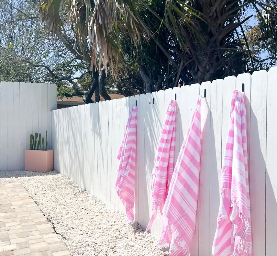 Steps To The Beach & Close To 30A! Private Pool With Sundeck & Putt Putt Golf! Panama City Beach