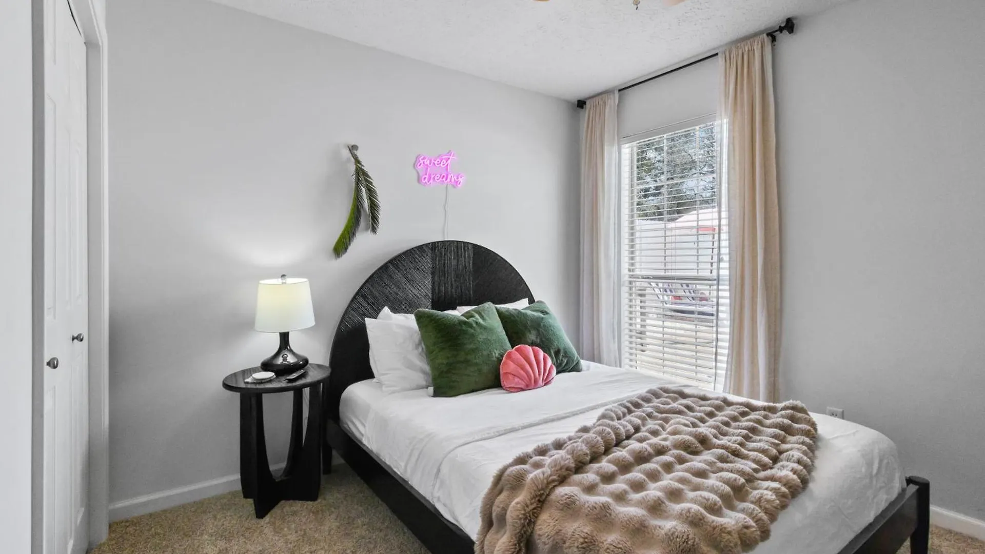 Holiday home Steps To The Beach & Close To 30A! Private Pool With Sundeck & Putt Putt Golf! Panama City Beach