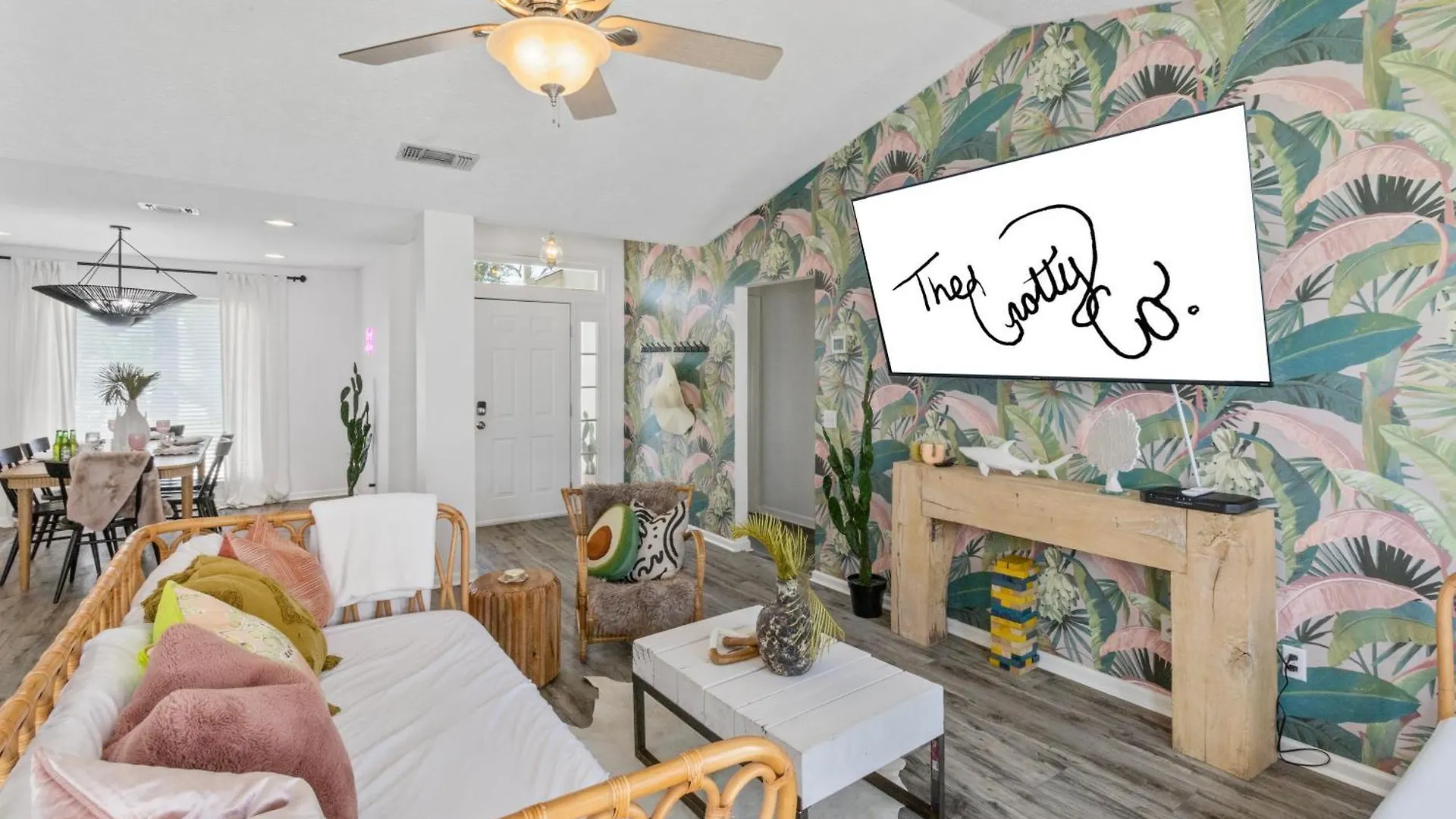 Holiday home Steps To The Beach & Close To 30A! Private Pool With Sundeck & Putt Putt Golf! Panama City Beach